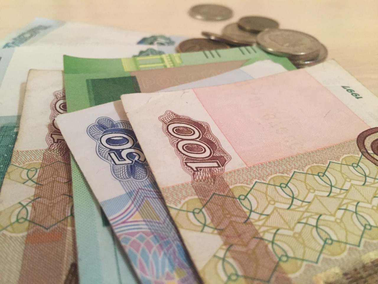 С 1 февраля 2023 года материнский капитал на 1 ребенка составит 589,6 ...