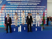 На краевом Первенстве по дзюдо завоевали 2 золотые медали спортсменки из Новокубанска