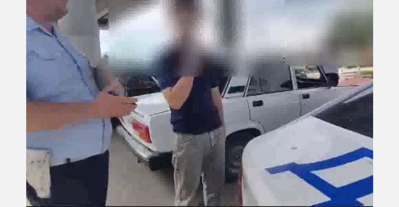 В Армавире 19-летний водитель «семерки» задержан полицейскими за езду без прав 