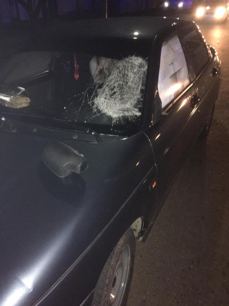 В Армавире водитель переехал сбитого другим авто мужчину и скрылся с места ДТП 