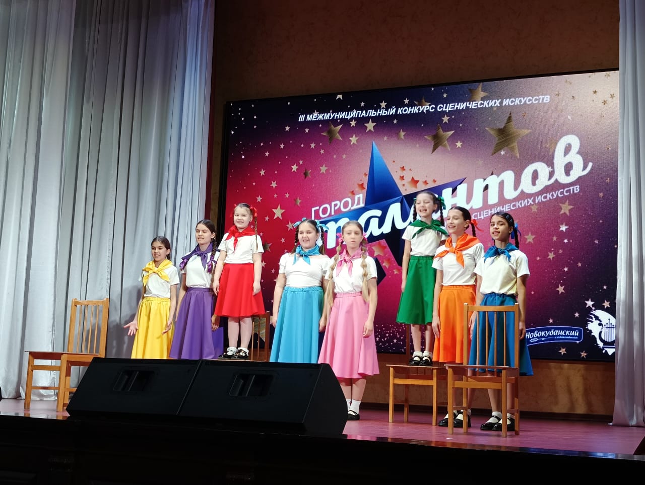 Более 150 номеров показали юные таланты на Межмуниципальном конкурсе сценических искусств в Армавире 