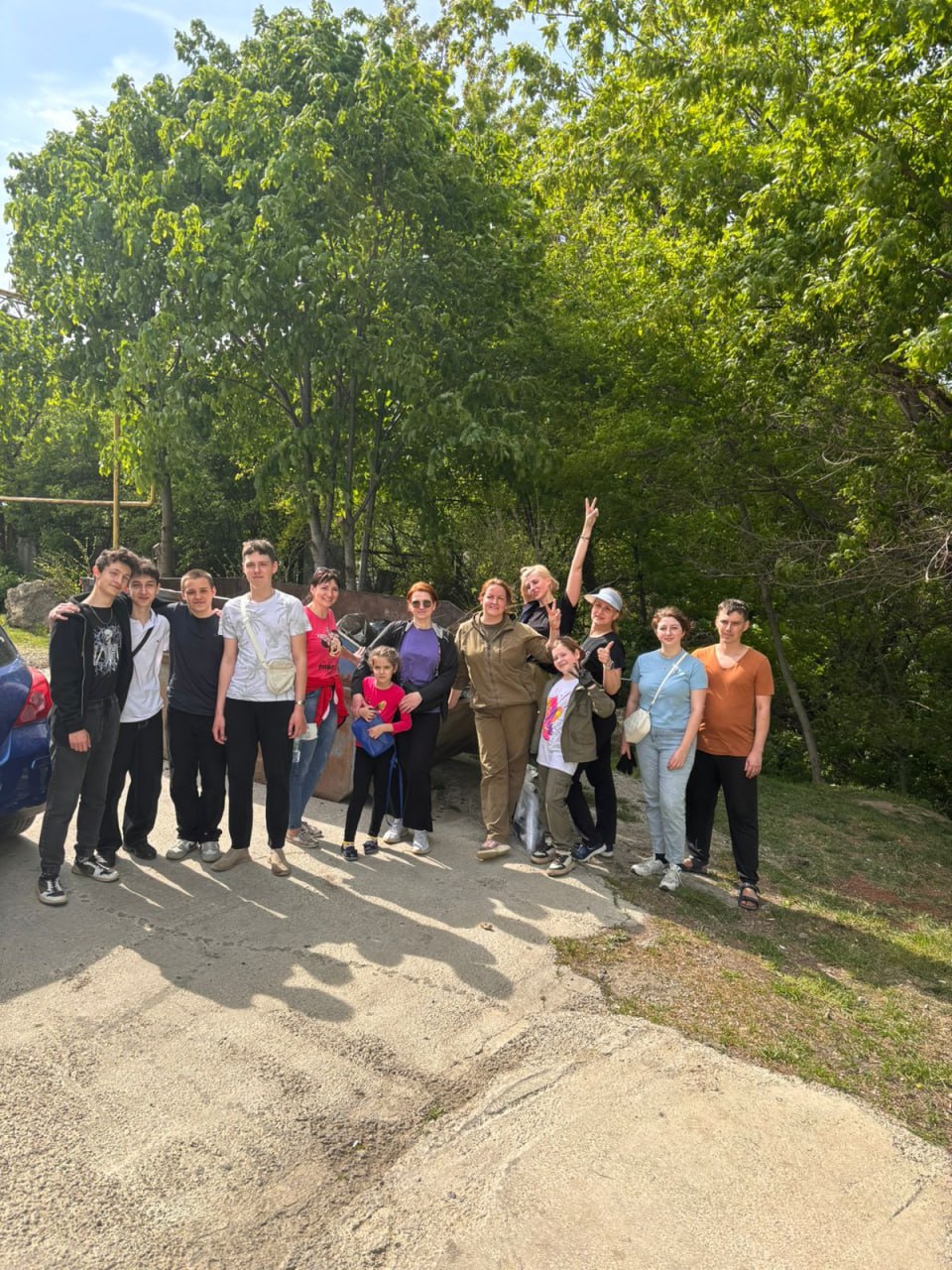 Экоактивисты Армавира собрали килограммы мусора на берегу реки Кубань 