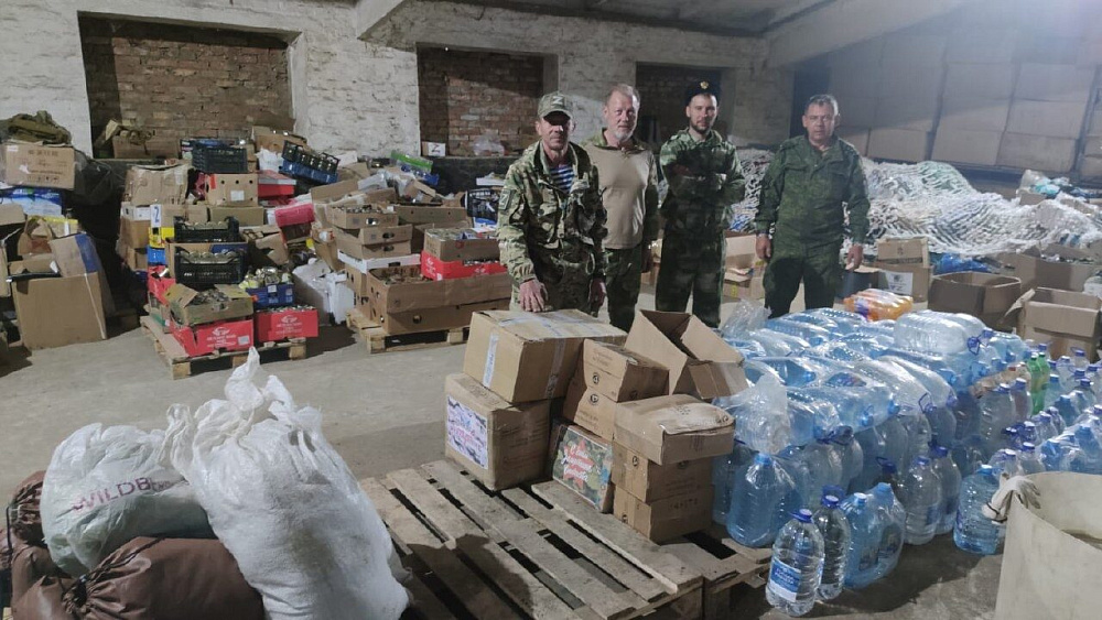 Три автомобиля и 20 тонн гуманитарных грузов отправили казаки Армавира в зону СВО 