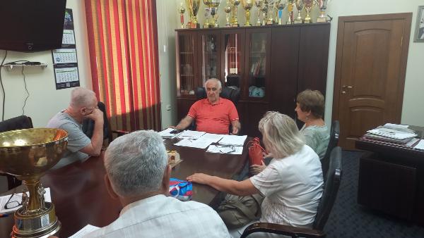 В Армавире избиратели 4 округа встретились с депутатом гордумы Рудольфом Бабояном