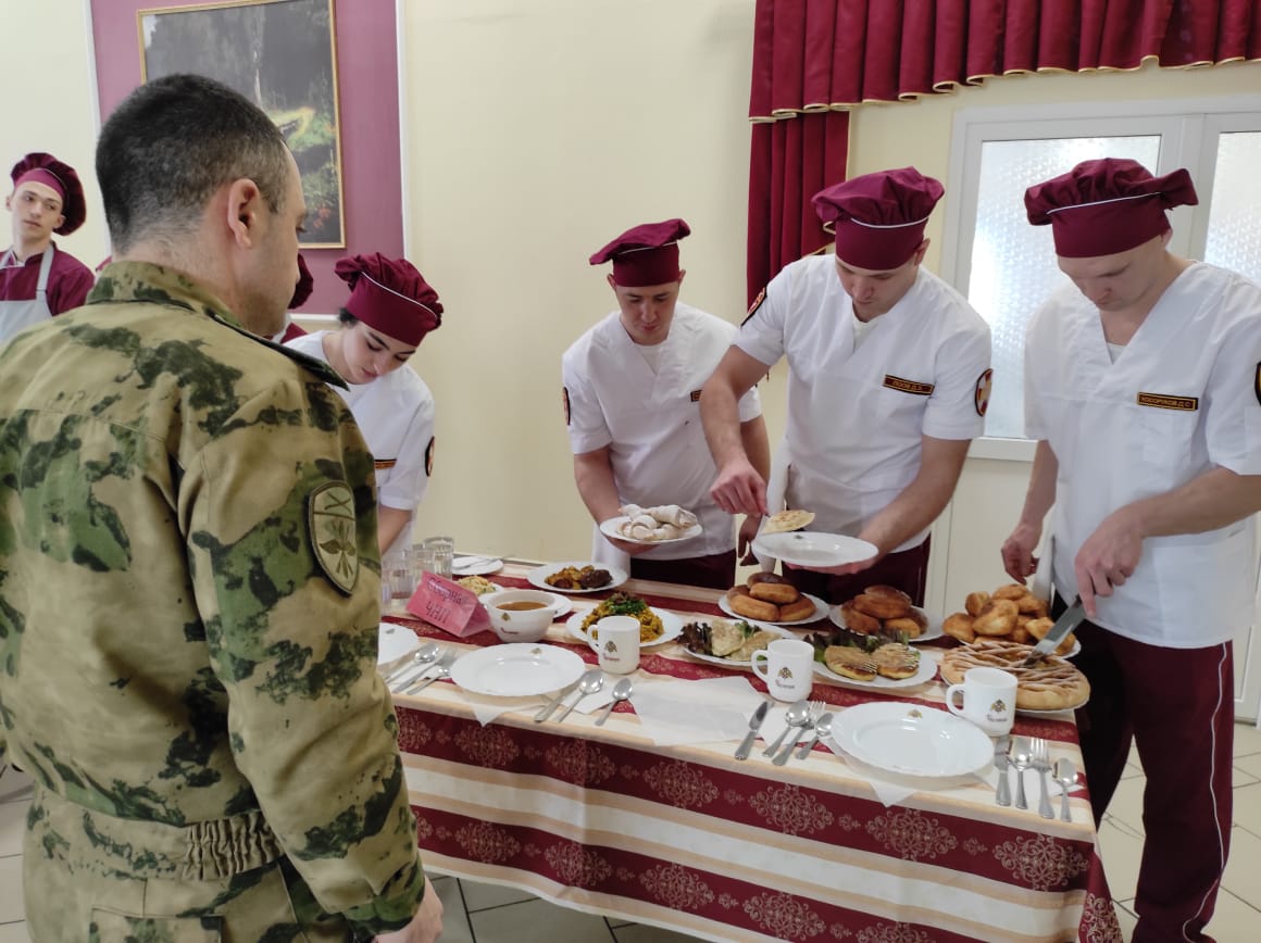  На конкурс мастерства военных поваров Росгвардии в Армавир съехались 25 участников 
