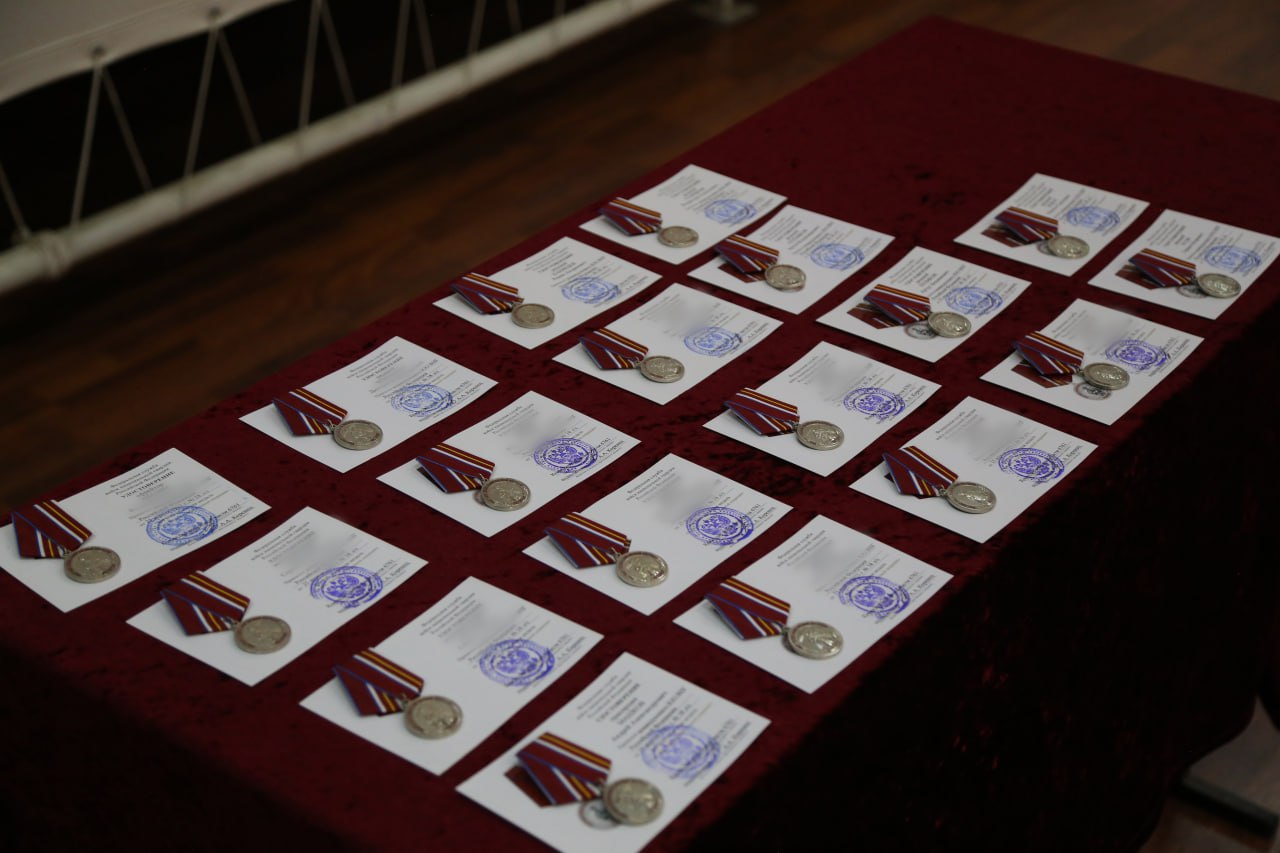 В Армавире медалями наградили вернувшихся с СВО военнослужащих отряда «Вятич»