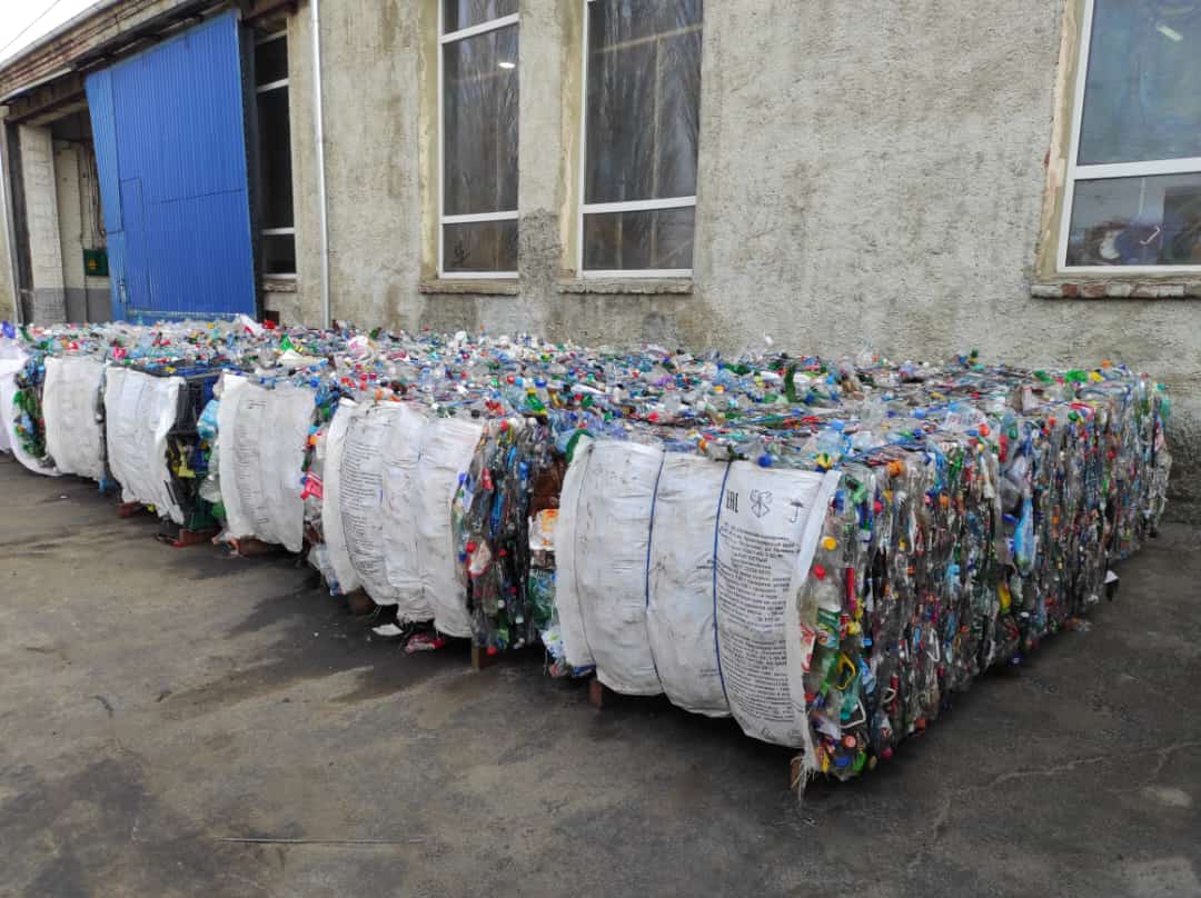 В Армавире ежегодно обрабатывается до 40 тонн пластиковых отходов 