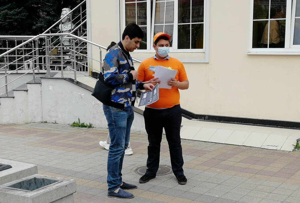 В Армавире порядка 70 волонтеров помогут жителям проголосовать за благоустройство