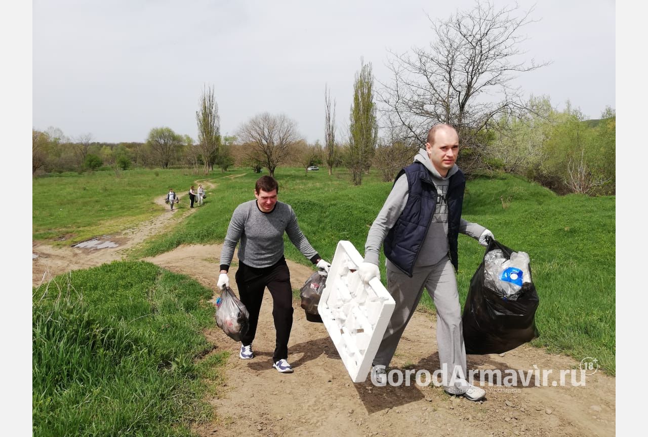 В Армавире прошел первый эко-плоггинг «Зеленая миля»