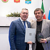 Председатель Татарской автономии Армавира Ильдар Камалов получил награду главы Бугульминского района