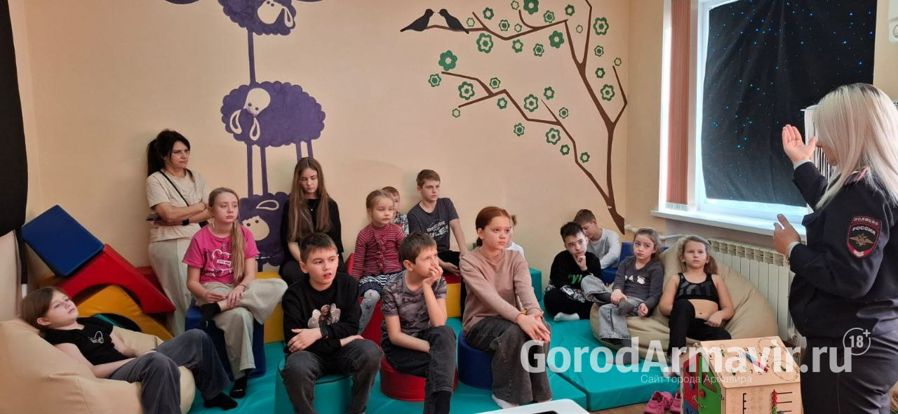 Госавтоинспекторы Армавира провели  профилактическую акцию в Отделении медицинской реабилитации детей 