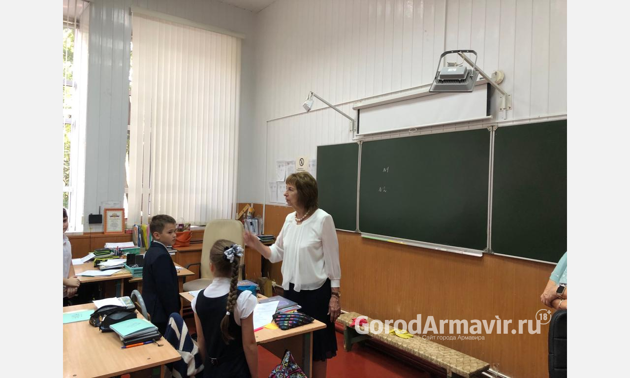 В Армавире директор гимназии №1 Вера Гуреева рассказала о профессии учителя