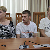 В Армавире двух горожан-участников СВО наградили медалью «За отвагу» посмертно