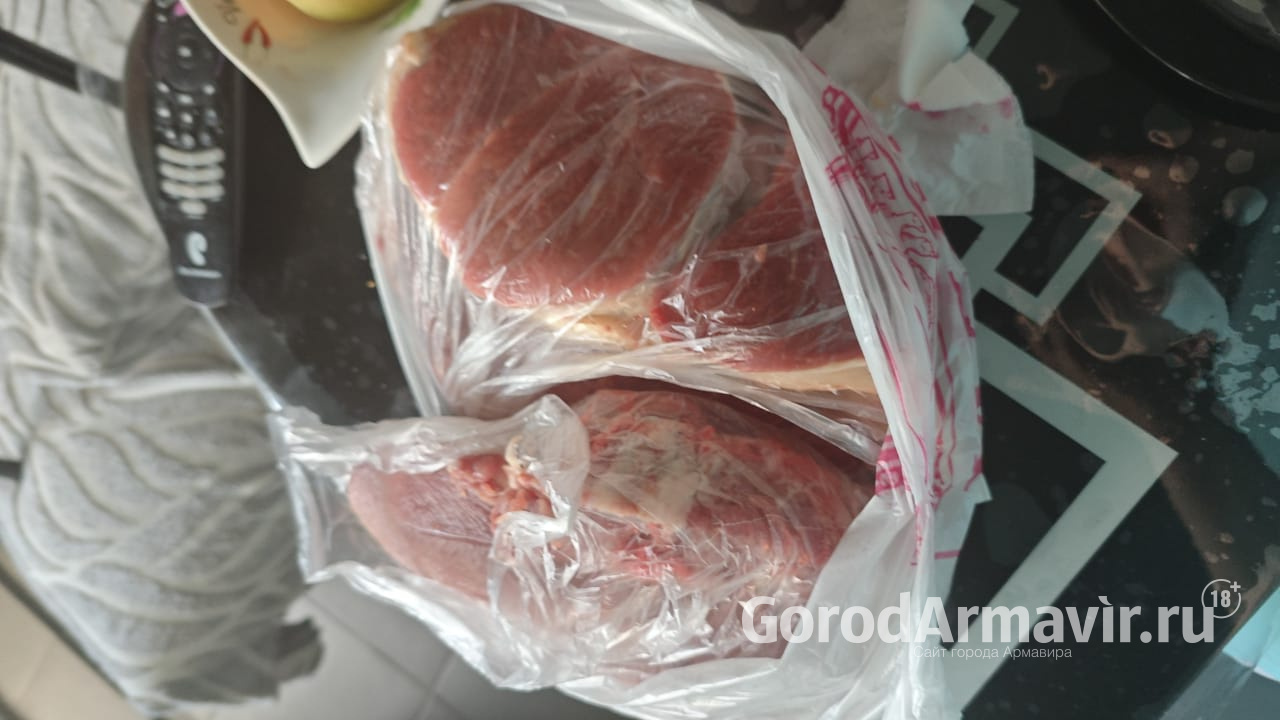Более 100 тонн мяса и рыбы неизвестного происхождения продала в Армавире фирма-фантом