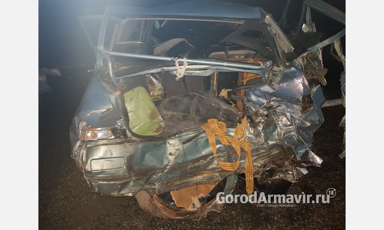 На трассе в Армавире 22-летний парень погиб по вине лихача на BMW