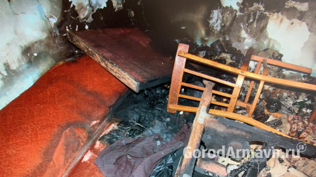 Мужчина и женщина заживо сгорели при пожаре на Кубани 