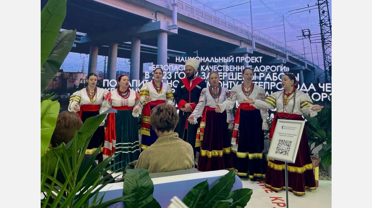 Чеканят монеты и поют: представители Армавира участвуют в международной выставке в Москве 