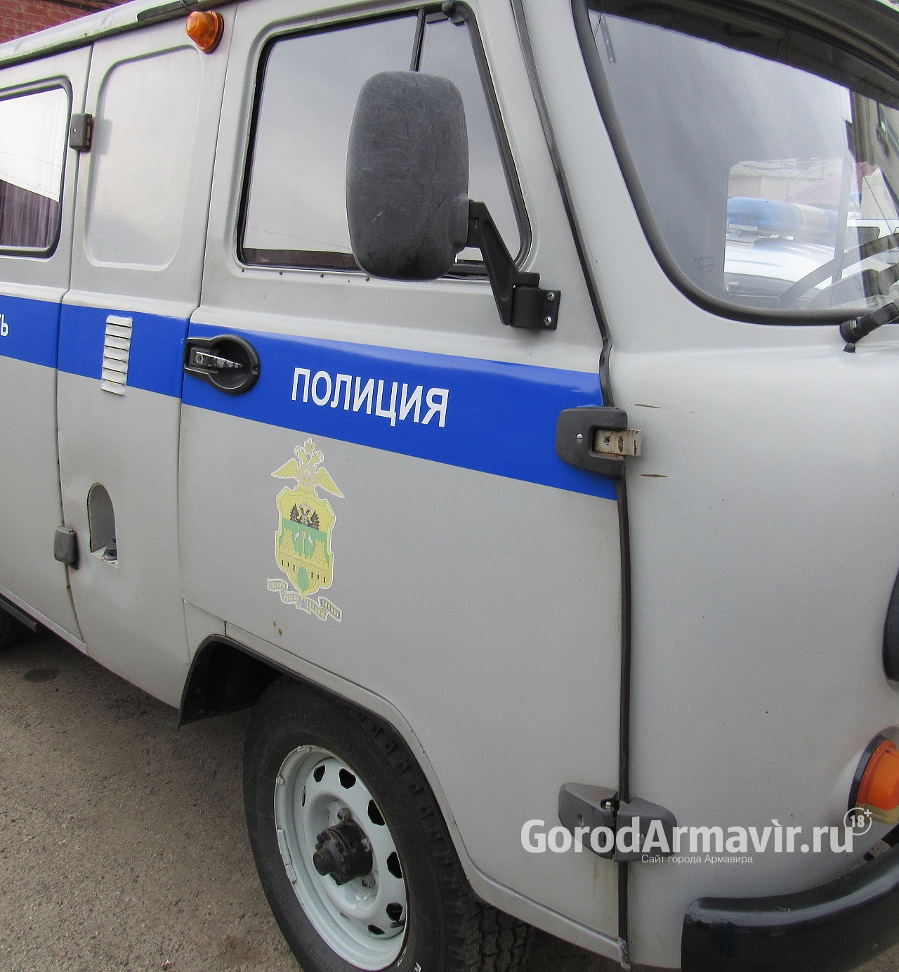 Полицейские Армавира задержали вора 3,7 млн руб 