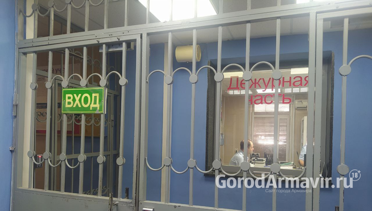 За кражу вещей у посетительниц фитнес-центра жительнице Армавира грозит 5 лет тюрьмы