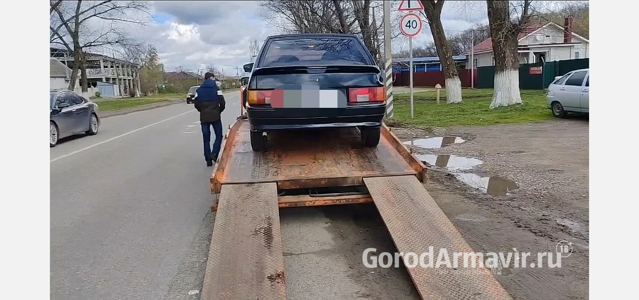 В Армавире с помощью комплекса «Паутина» полицейские выявляют лишенных прав водителей 