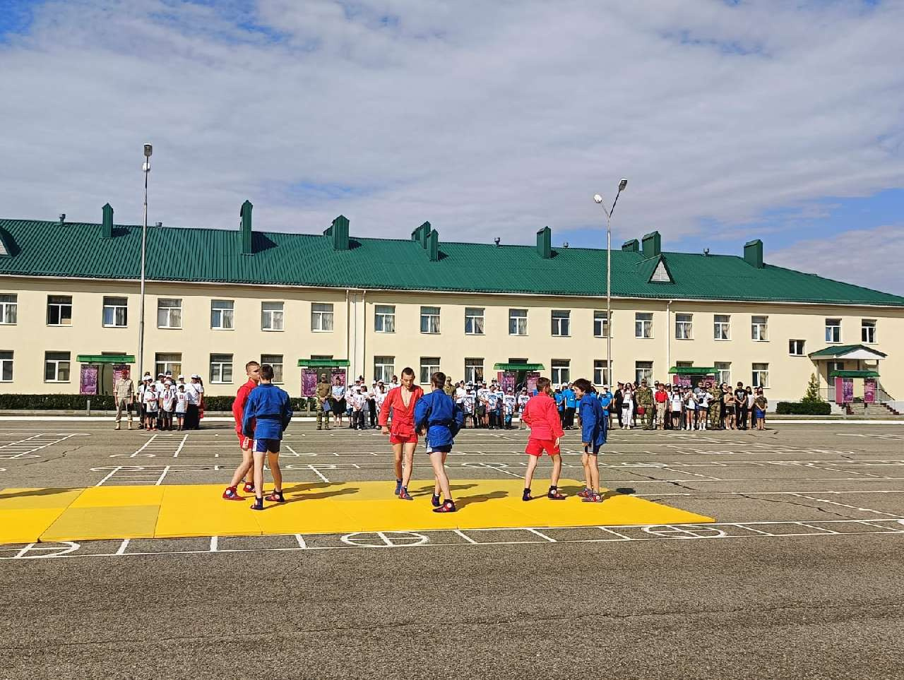 Более 80 ребят приняли участие в открытии проекта «Шаг в будущее» в Армавире