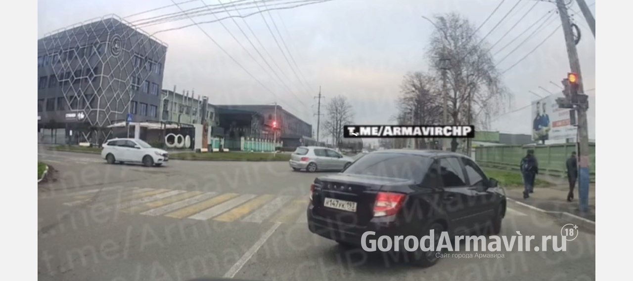 В Армавире автоинспекторы после видео в соцсетях выявили нарушителя ПДД 