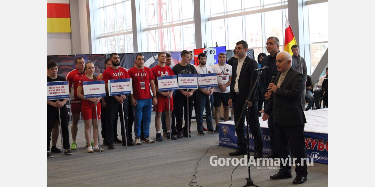 Студенты АГПУ представили Кубань на Всероссийском турнире по мас-рестлингу