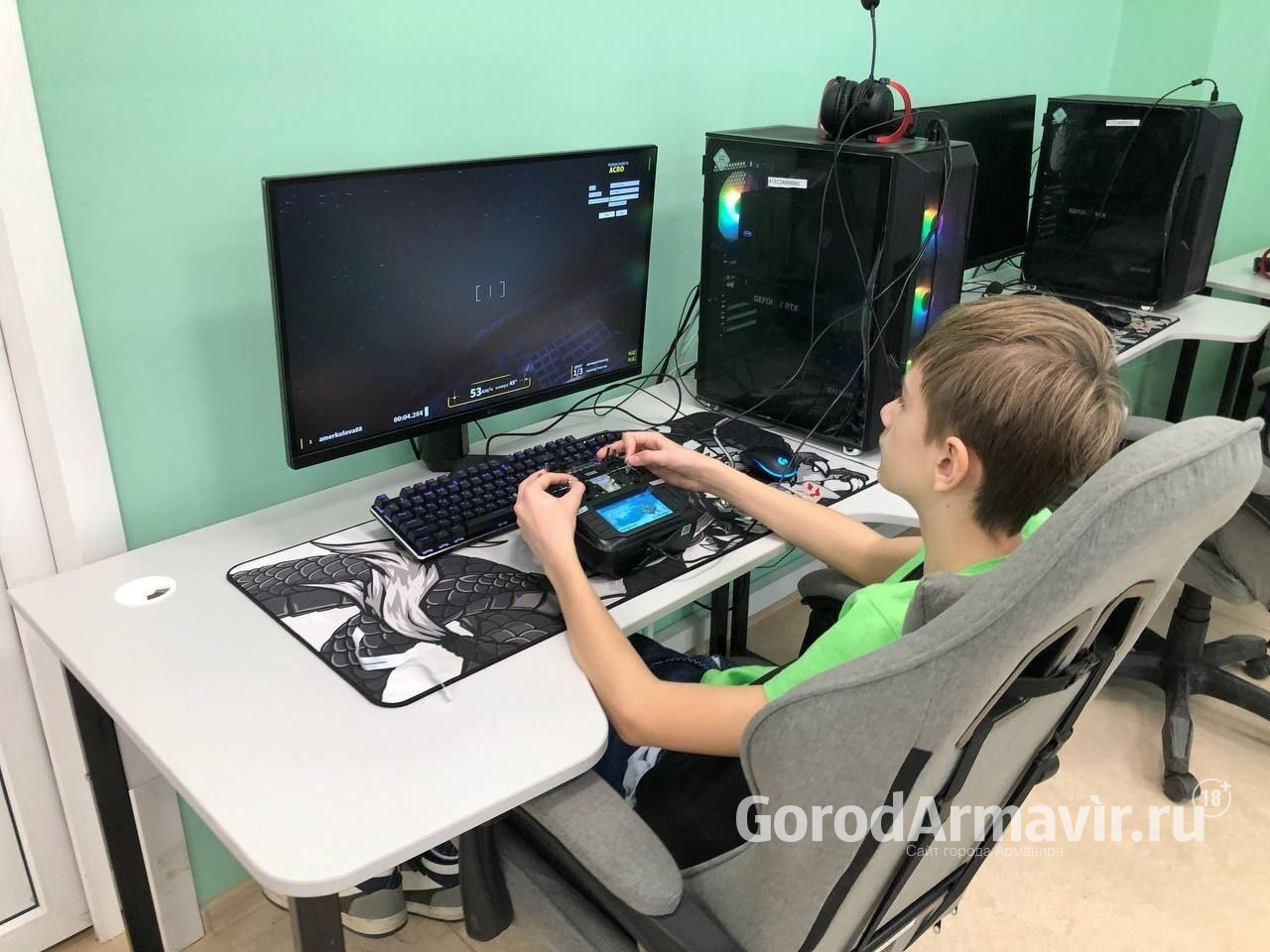 Армавирцы завоевали медали краевых соревнований по гонкам дронов