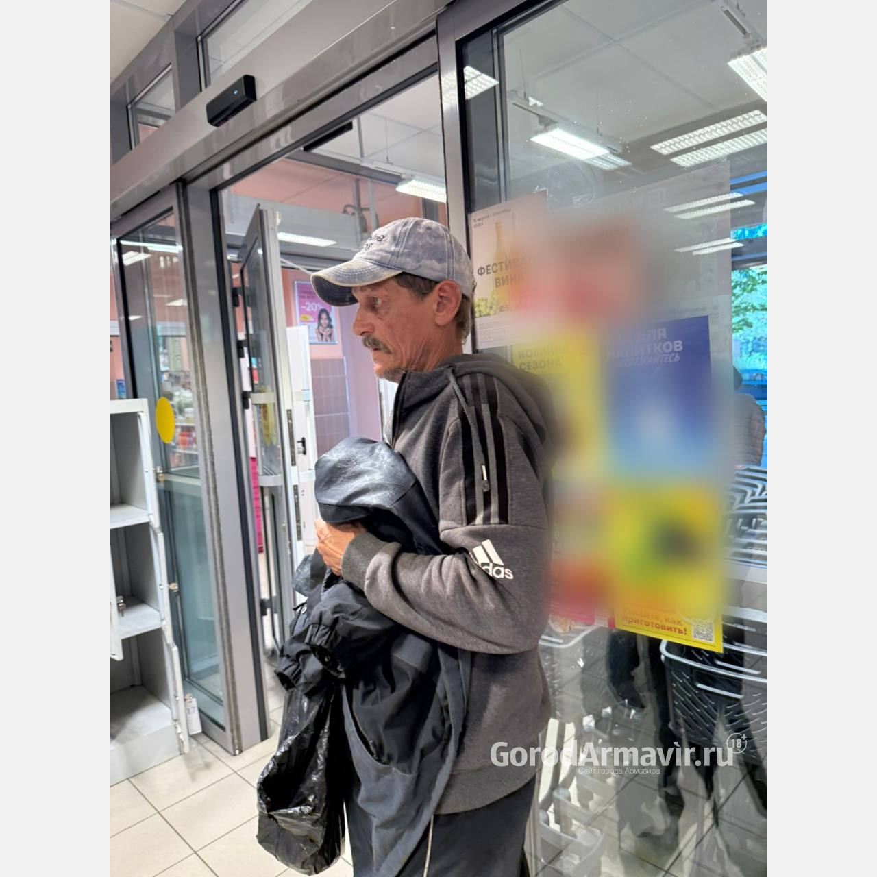 В Армавире разыскивается подозреваемый в краже мужчина 