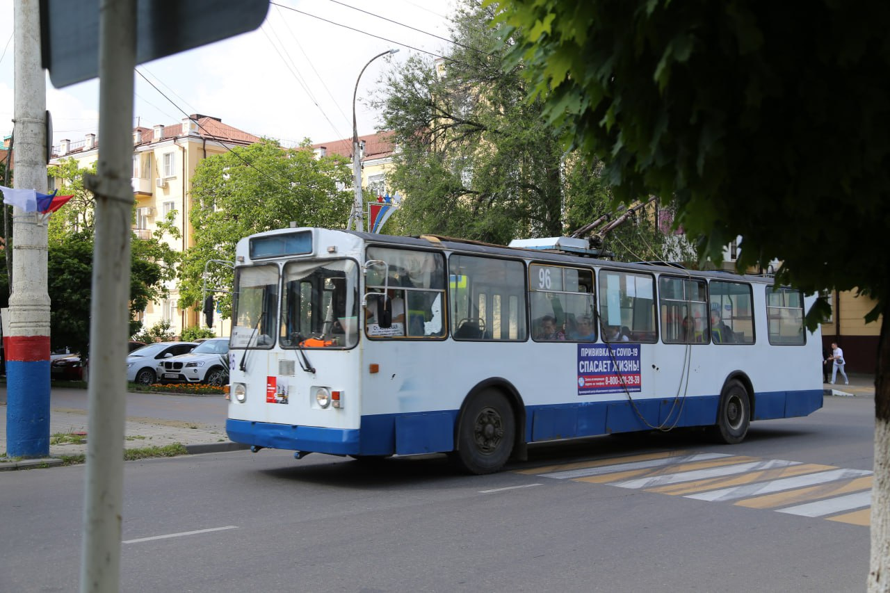 В Армавире возобновлено движение троллейбусов после повреждения электросети