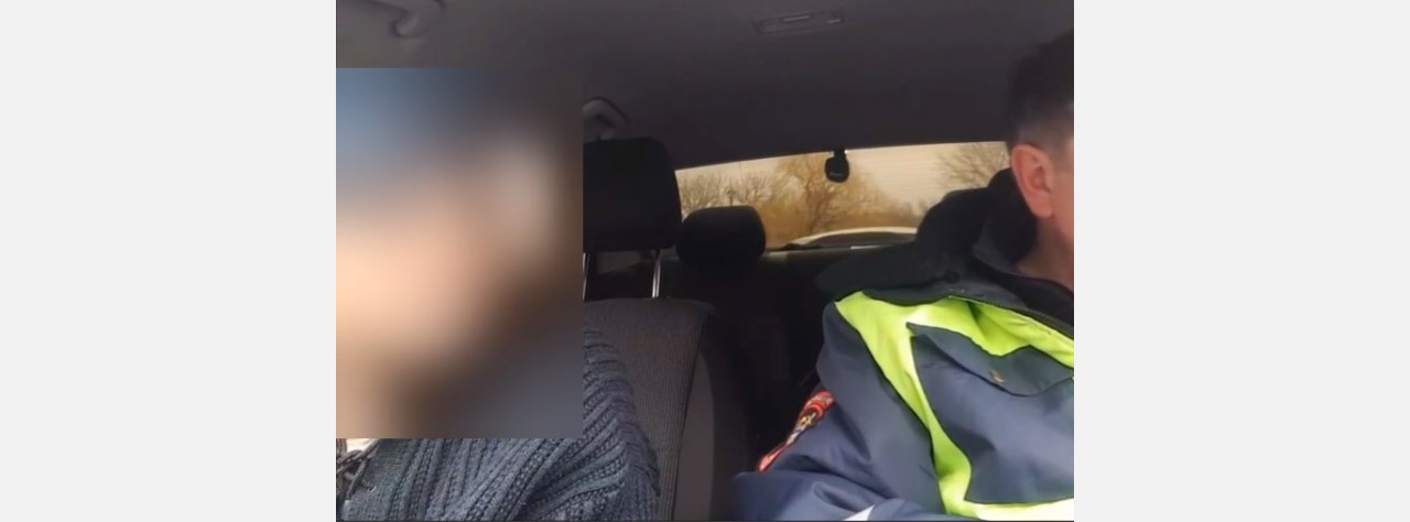 Пьяного водителя и пассажира с наркотиками в кармане задержали полицейские на трассе под Армавиром 