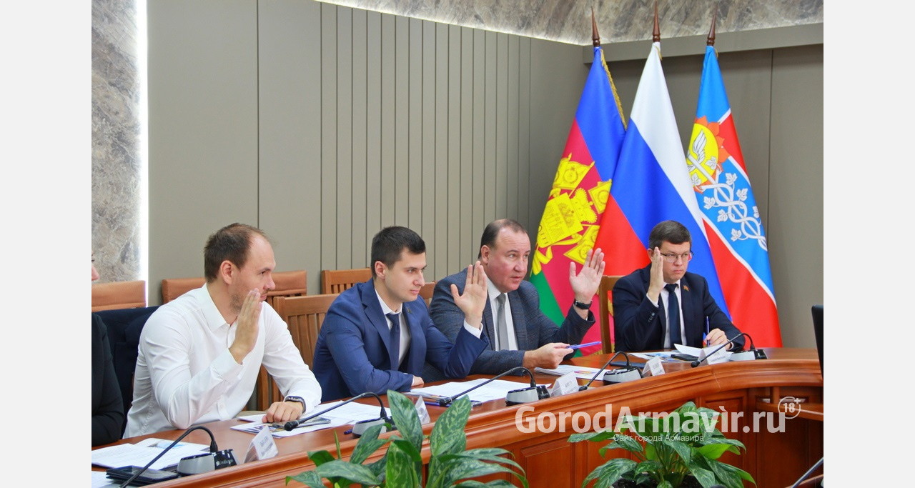 В Армавире новым председателем Совета молодых депутатов избрали Вилорика Борисова