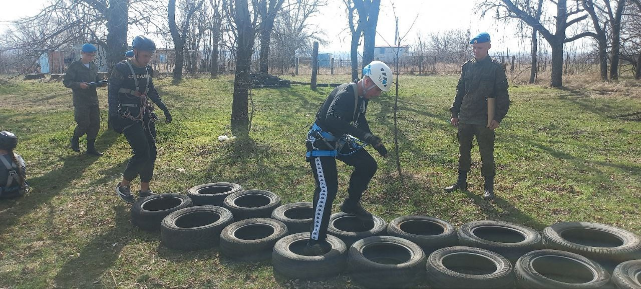 В Армавире 15 команд приняли участие в Городском туристическом слете «Школа выживания» 