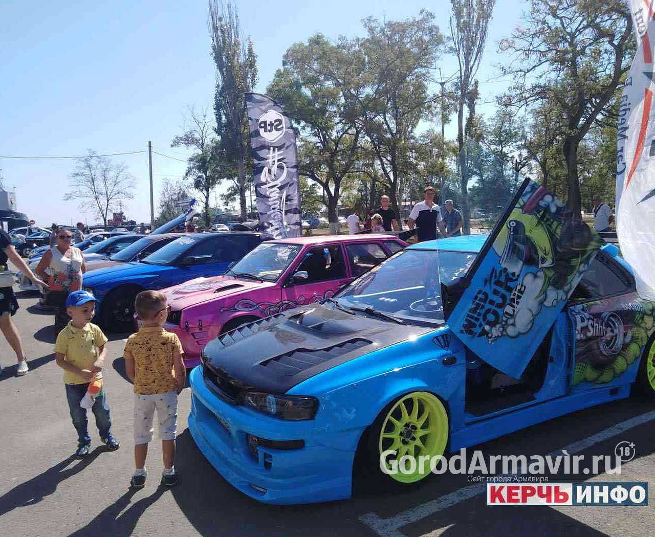 Машина из Армавира принимает участие в Чемпионате Крыма по автотюнингу