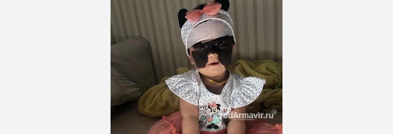 Россиянин пожертвовал 60 тыс долларов на лечение девочки с «маской Бэтмена»