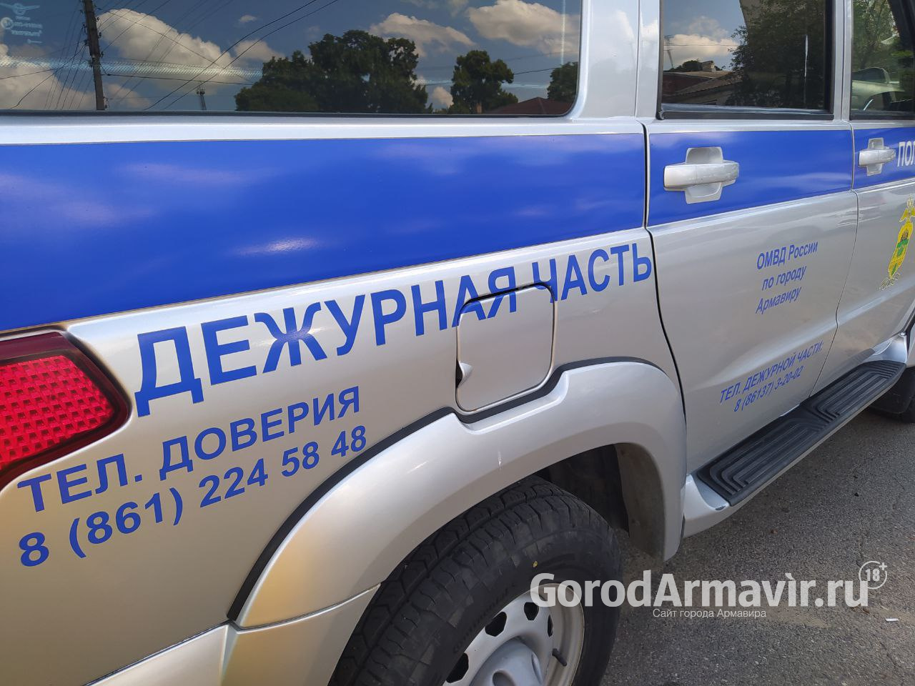 Автоинспекторы Армавира ночью задержали на улице Новороссийской подростка - водителя 