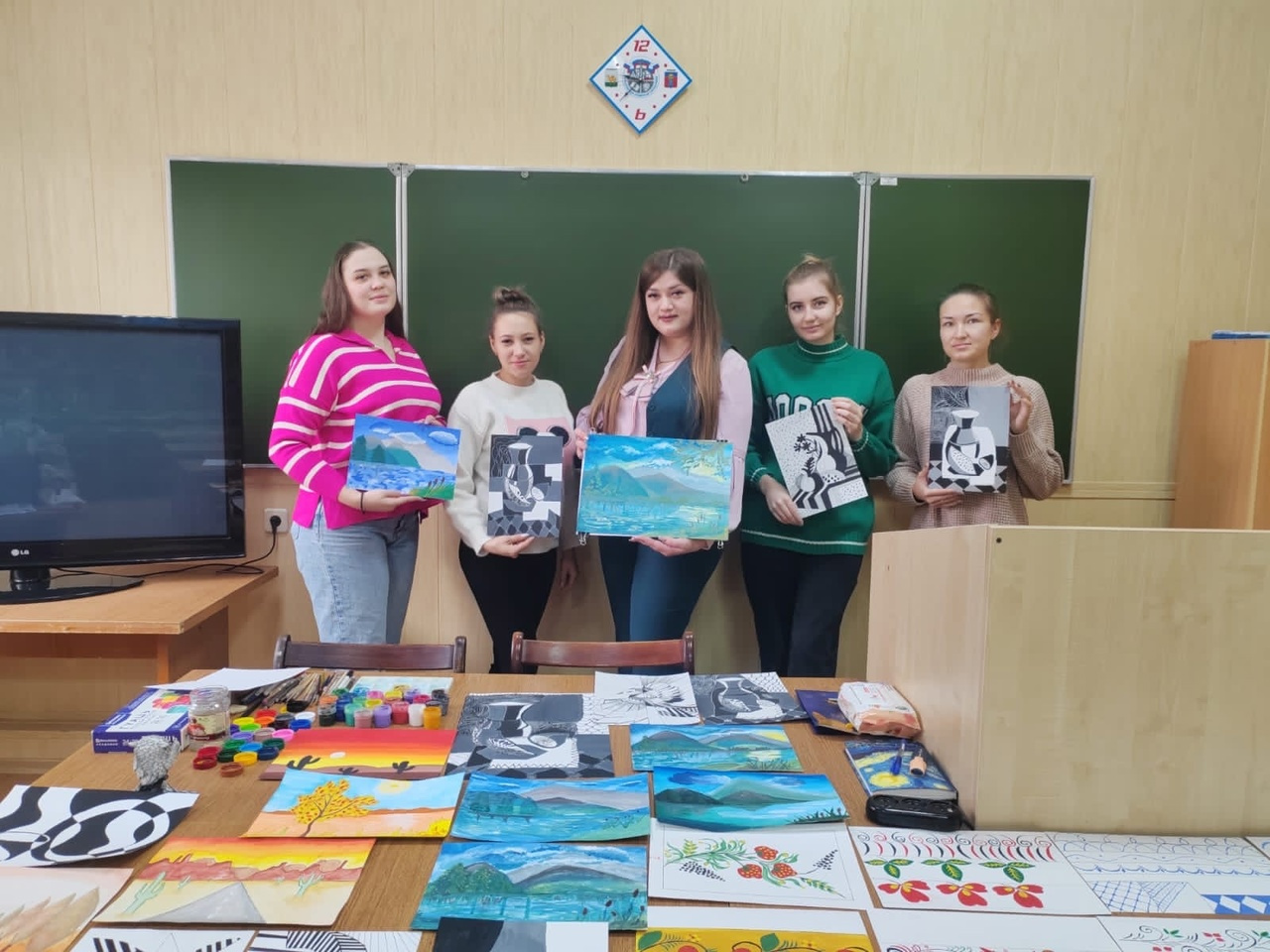 Преподаватель АГПУ Татьяна Кочурина провела арт – марафон для кубанских учителей 