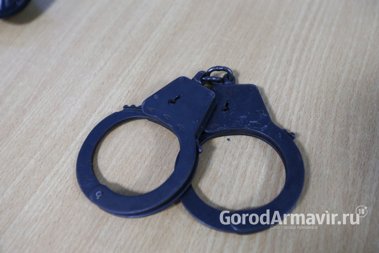 Рецидивист из Армавира пырнул ножом своего собутыльника 