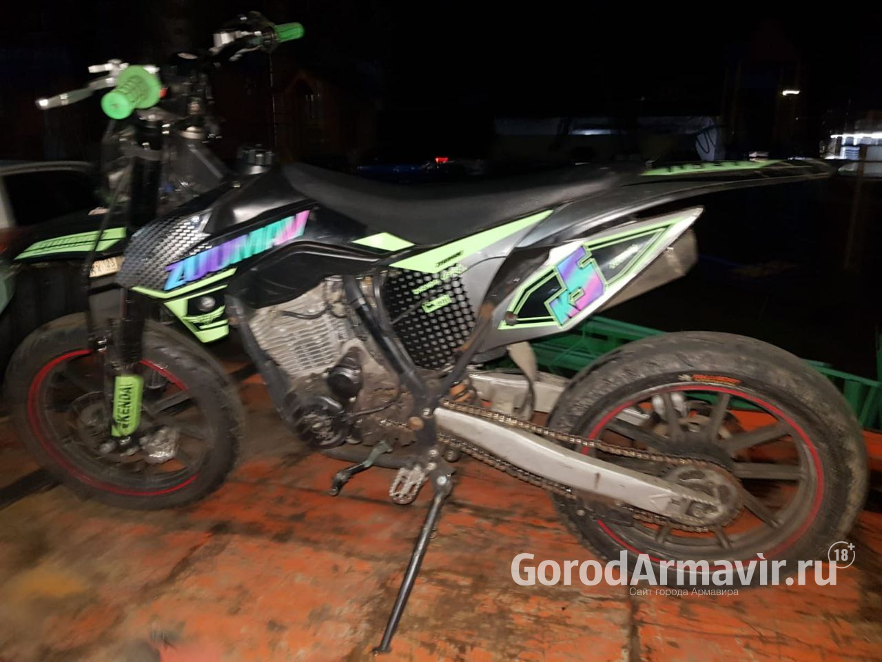 В Армавире во время ночных катаний задержали 16-летнего подростка на «Эндуро»