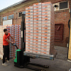 Более 10 тонн продуктов и 2 автомобиля марки «Нива» отправил Армавир в новые регионы РФ 