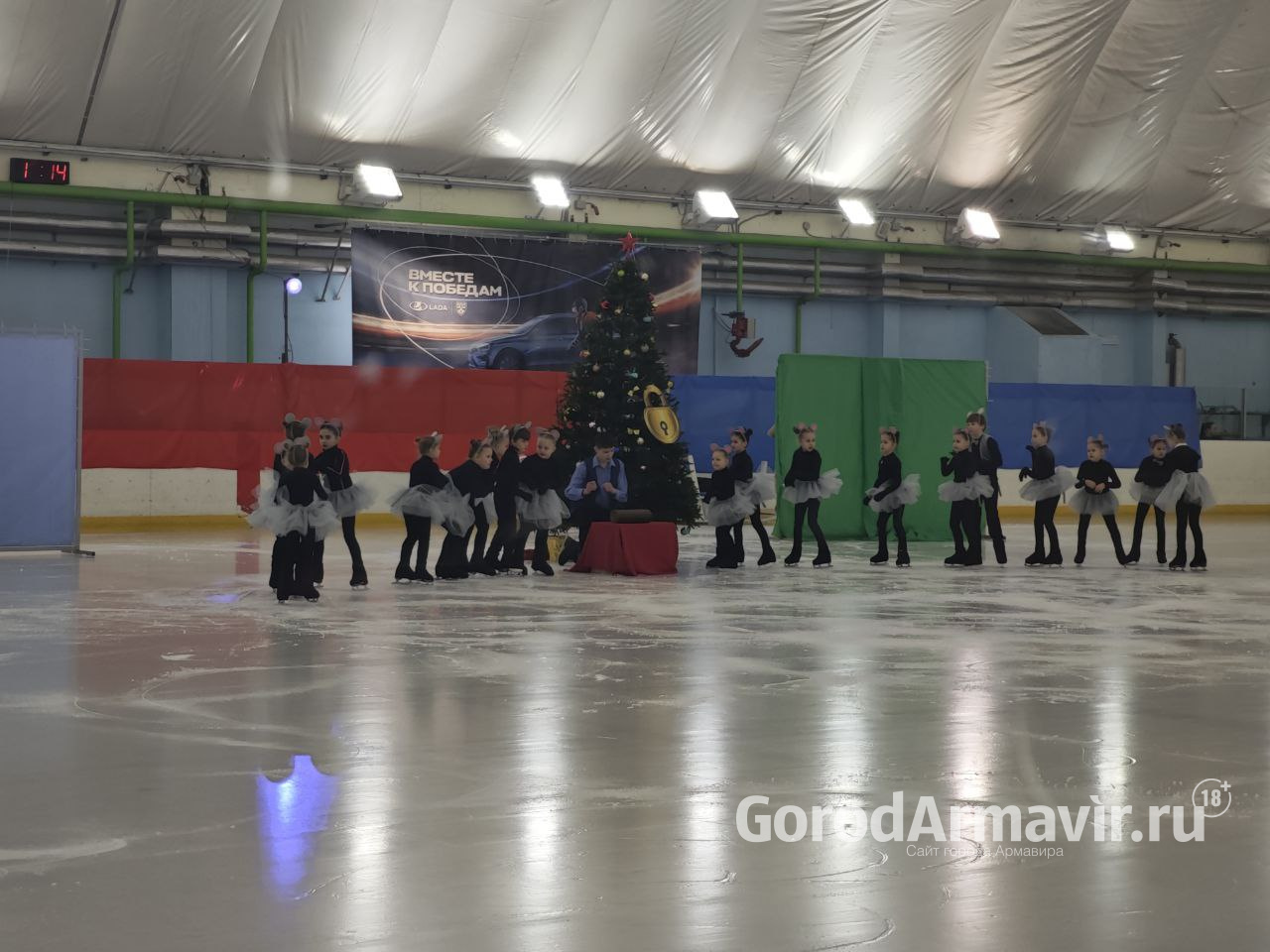 В Ледовом Дворце Армавира показали музыкальный спектакль «Золотой ключик» 