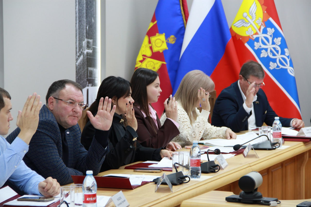 Депутаты Армавира проголосовали за введение туристического налога в Армавире 