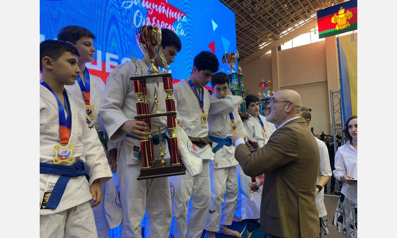 Спортсмены Армавира стали победителями Межрегионального турнира по дзюдо и самбо