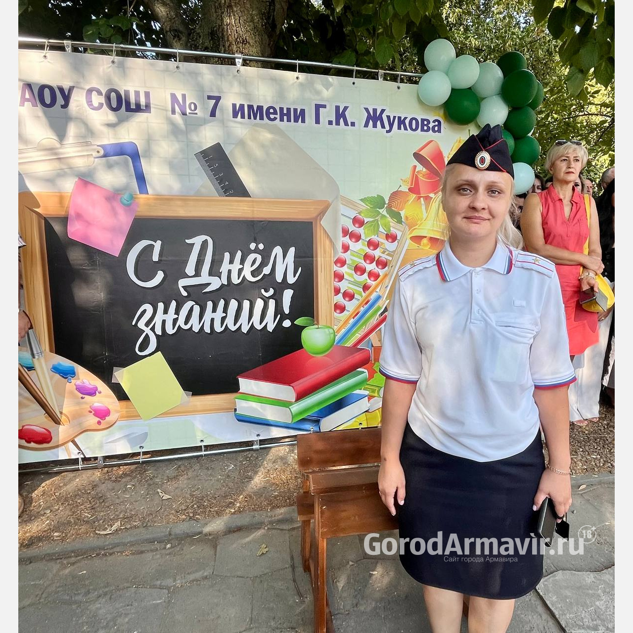В День знаний порядок в Армавире обеспечивали более 110 полицейских