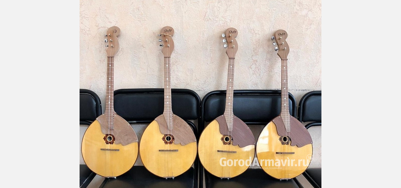 В музыкальной школе Армавира появились ноутбуки и комплекты для интерактивного обучения