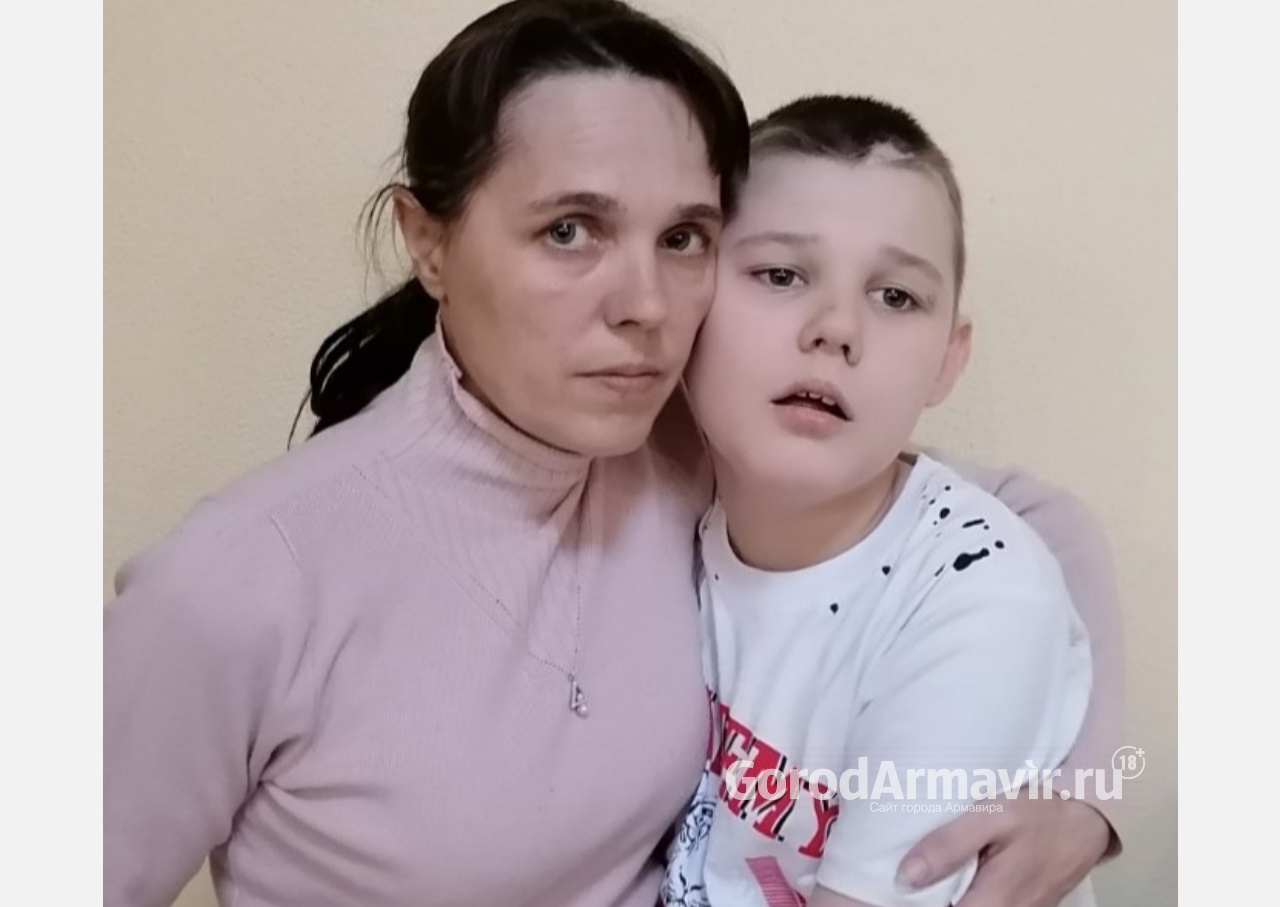 Более полумиллиона рублей необходимо собрать родителям на лечение 13-летнего Вадима Рудченко