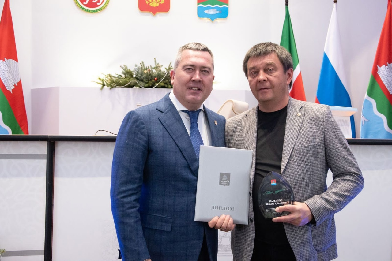 Председатель Татарской автономии Армавира Ильдар Камалов получил награду главы Бугульминского района