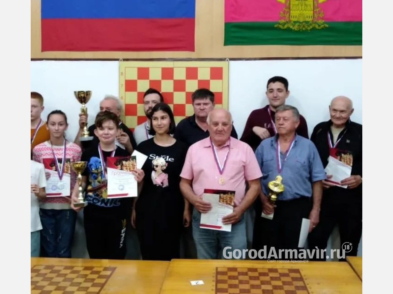 В Кубке главы Армавира по быстрым шахматам приняли участие почти 200 спортсменов 