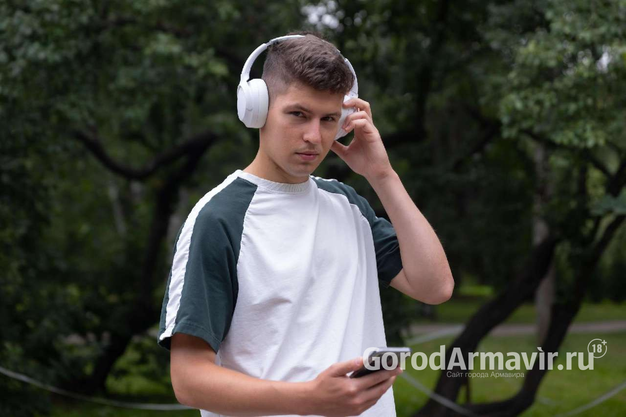Отличникам ЕГЭ подарят мобильные номера с пятерками