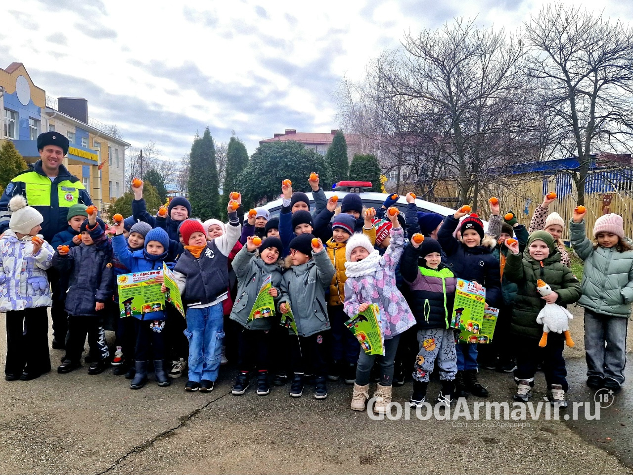 Мероприятие "Я - пассажир! Я - участник дорожного движения" прошло в детском саду № 15 Армавира 